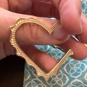 Kendra Scott heart earrings
